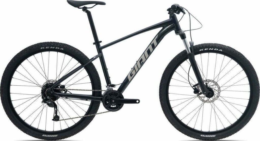 Giant Talon 27.5 3 GE 2023 - Sort