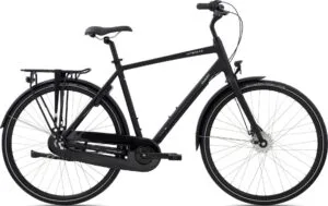 Giant Attend CS 3 Herre 2024 – Sort