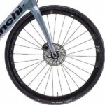 front hub på Bianchi Aria Aero 105 Di2