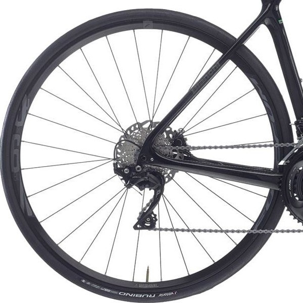 Bagnav på Bianchi Infinito XE 105