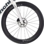 front hub på Bianchi Oltre Comp 105 Di2