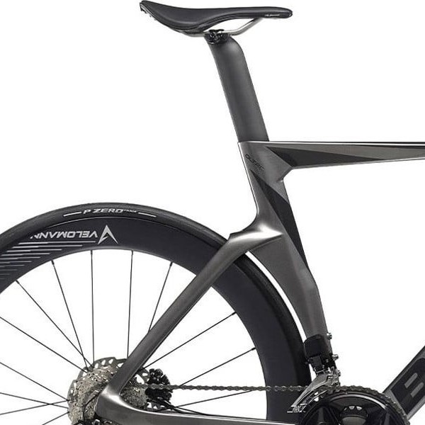 Sadel på Bianchi Oltre Comp 105 Di2 24sp