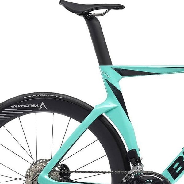 Sadel på Bianchi Oltre Comp 105 Di2 24sp