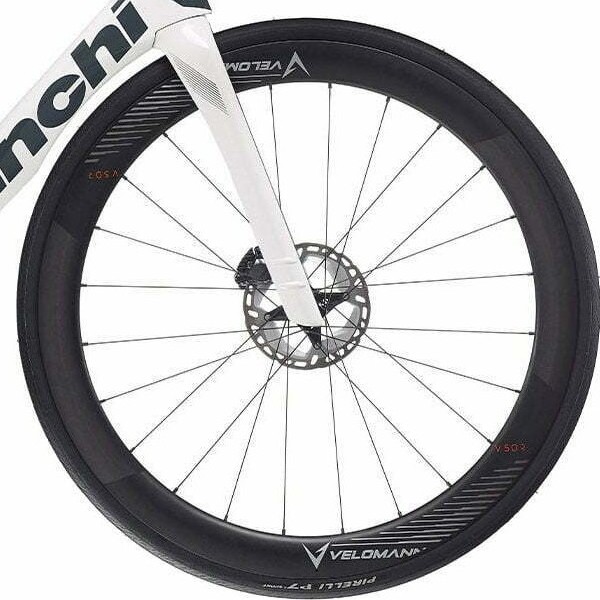 front hub på Bianchi Oltre Comp Ultegra Di2