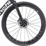 front hub på Bianchi Oltre Pro RED eTap AXS