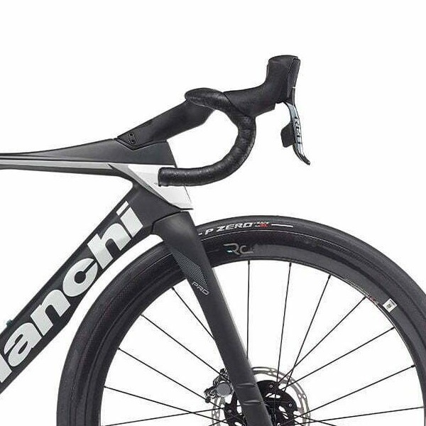 Styr på Bianchi Oltre Pro RED eTap AXS