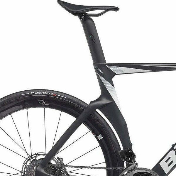 Sadel på Bianchi Oltre Pro RED eTap AXS