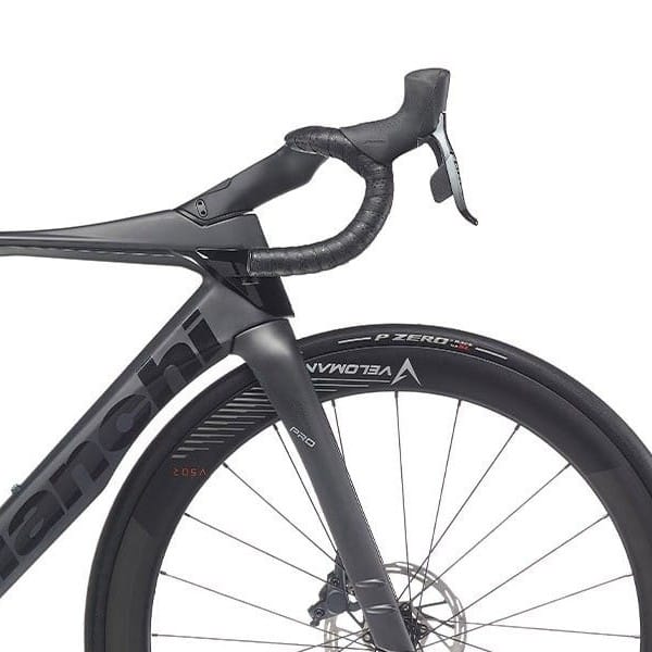Styr på Bianchi Oltre Pro Sram Force eTap AXS