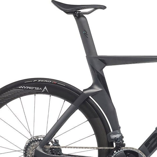 Sadel på Bianchi Oltre Pro Sram Force eTap AXS