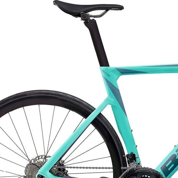 Sadel på Bianchi Oltre Race 105 Di2 24sp