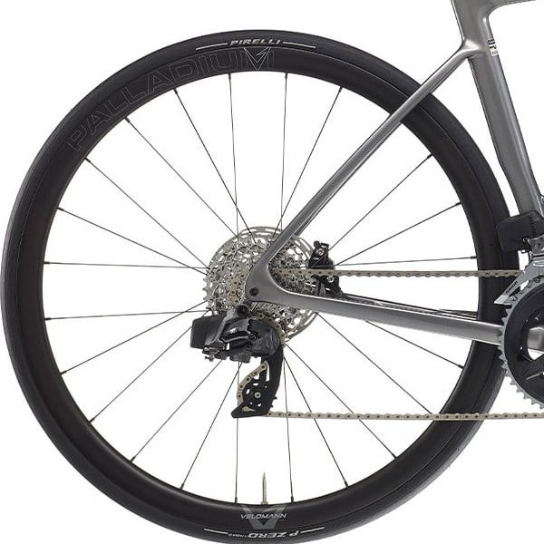 Bagnav på Bianchi Specialissima COMP Ultegra Di2 24sp