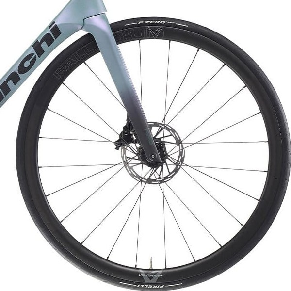 front hub på Bianchi Specialissima PRO Sram Force eTap AXS