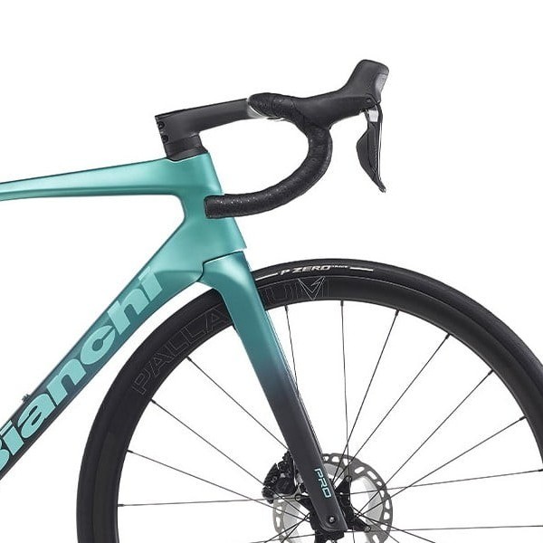 Styr på Bianchi Specialissima PRO Sram Force eTap AXS