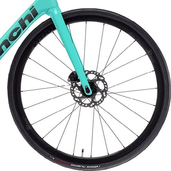 front hub på Bianchi Sprint 105 Di2 24sp