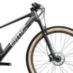 Styr BMC MFB02 Alloy 750mm på BMC Fourstroke 01 THREE