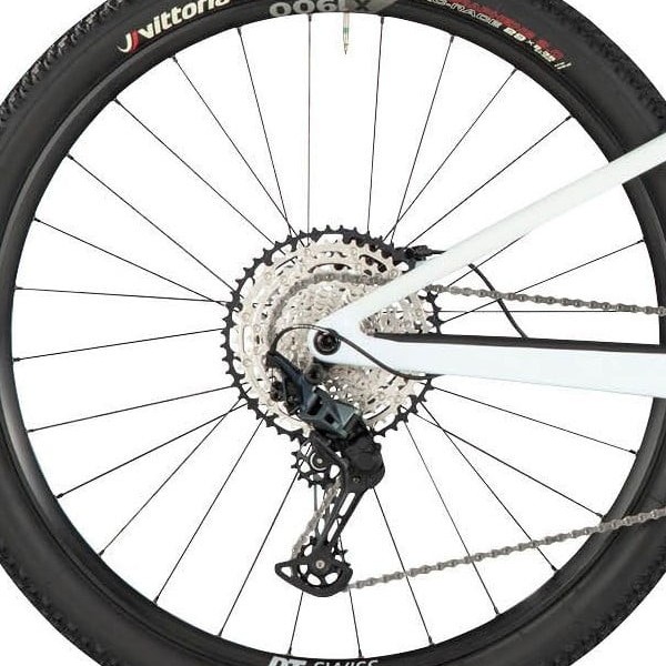 Bagnav på BMC Fourstroke THREE