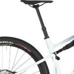 Sadel på BMC Fourstroke THREE