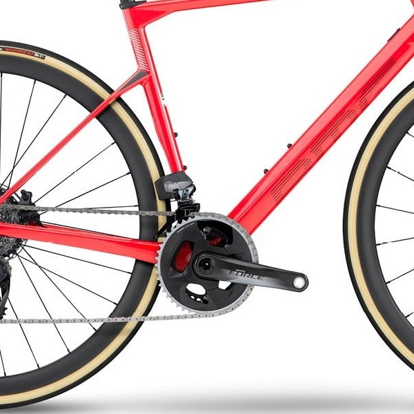 Kranksæt på BMC Roadmachine 01 FOUR