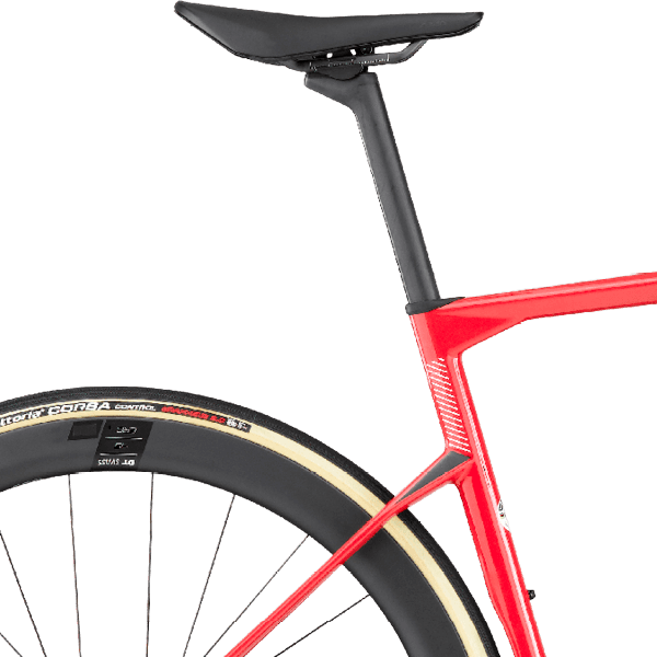 Sadel på BMC Roadmachine 01 ONE