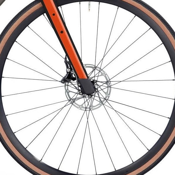 front hub på BMC Roadmachine AL X ONE