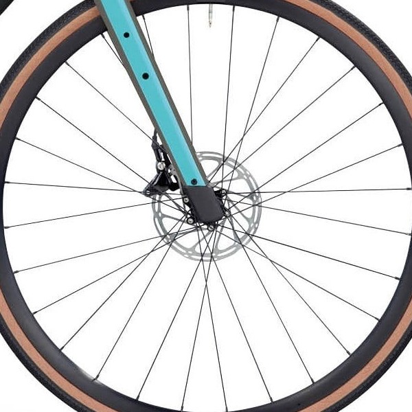 front hub på BMC Roadmachine AL X TWO