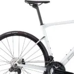 Sadel på BMC Roadmachine THREE