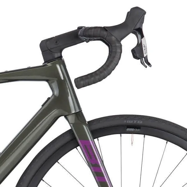 Styr på BMC Roadmachine X THREE