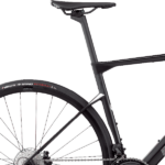 Sadel på BMC Roadmachine X TWO