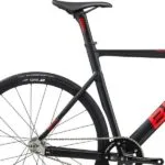 Sadel Velo på BMC Trackmachine AL ONE
