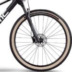 front hub på BMC Twostroke 01 FIVE