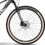 Fornav DT Swiss 350 på BMC Twostroke 01 TWO