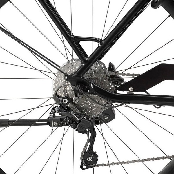 Bagnav på Cannondale Mavaro Active