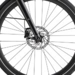 front hub på Cannondale Mavaro Neo 3