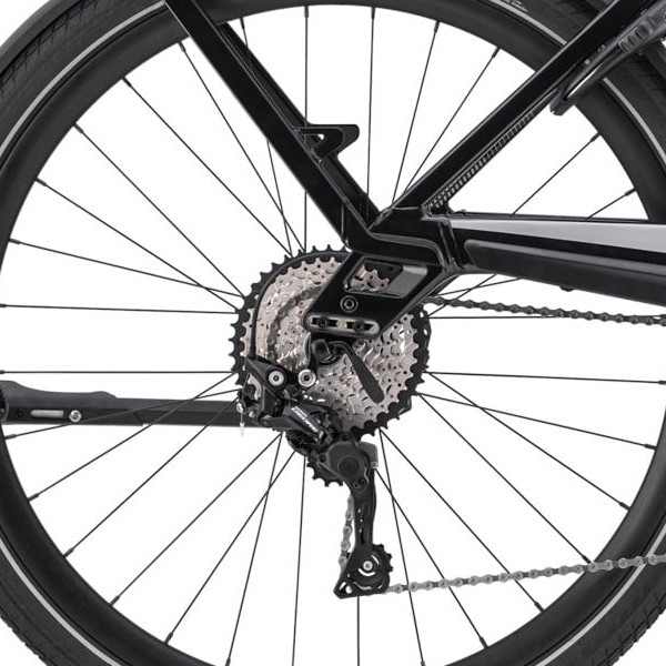 Bagnav på Cannondale Mavaro Neo 3