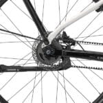Bagnav på Cannondale Mavaro Neo 4