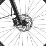 front hub på Cannondale Mavaro Neo 4