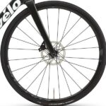 front hub på Cervélo Soloist Rival eTap AXS