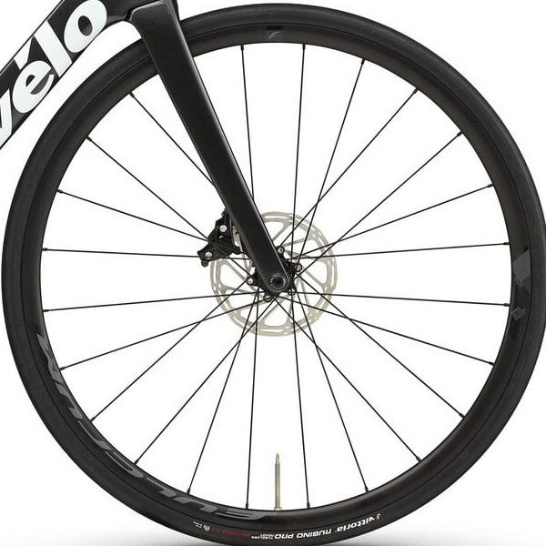front hub på Cervélo Soloist Rival eTap AXS