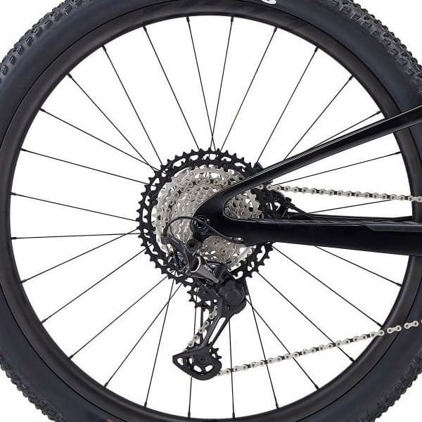 Bagnav på Giant Anthem Advanced Pro 29 1