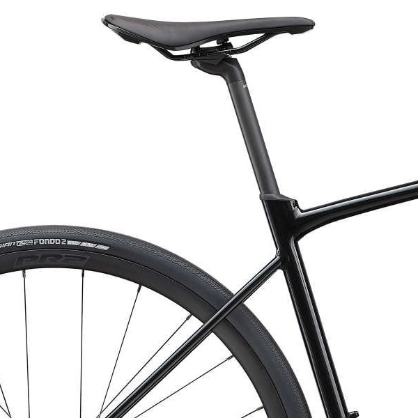 Sadel på Giant Contend AR 1