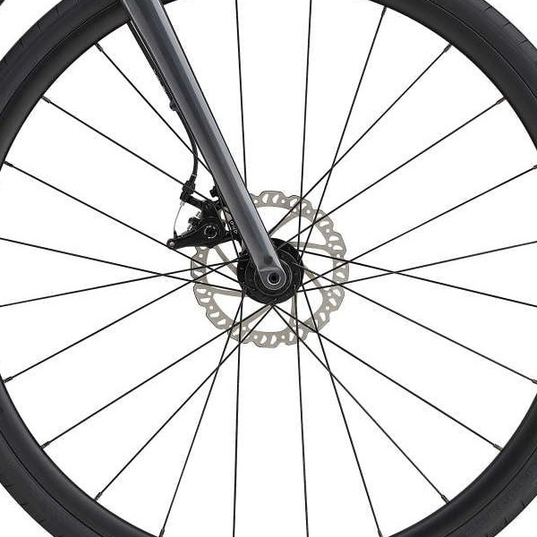 front hub på Giant Contend AR 3