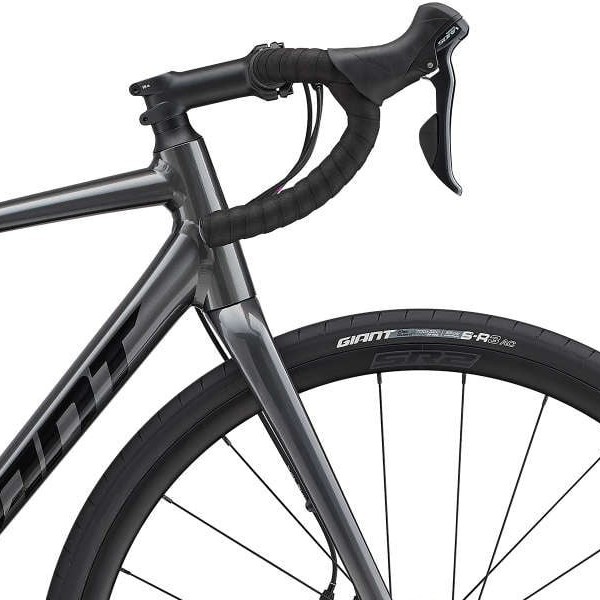 Styr på Giant Contend AR 3
