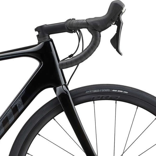 Styr på Giant Defy Advanced 1