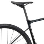Sadel på Giant Defy Advanced 1