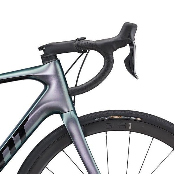 Styr på Giant Defy Advanced Pro 1
