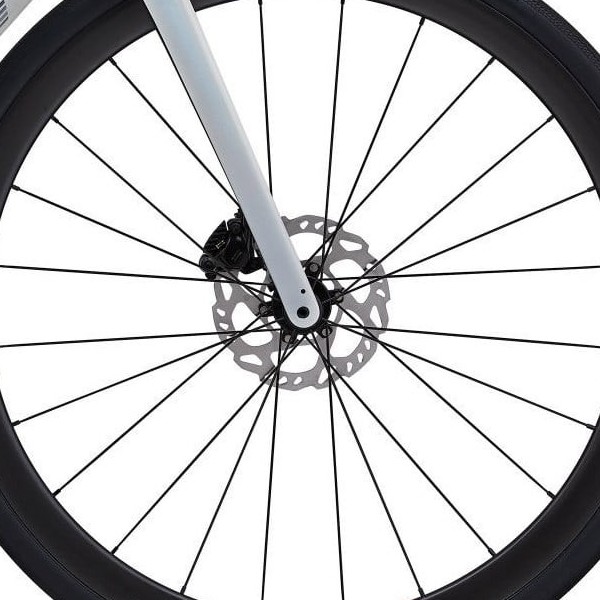 front hub på Giant Defy Advanced Pro 1
