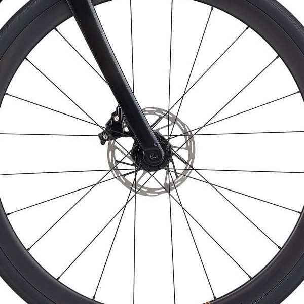 front hub på Giant Defy Advanced Pro 2 AXS