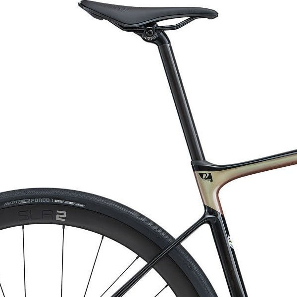 Sadel på Giant Defy Advanced Pro 2 Di2
