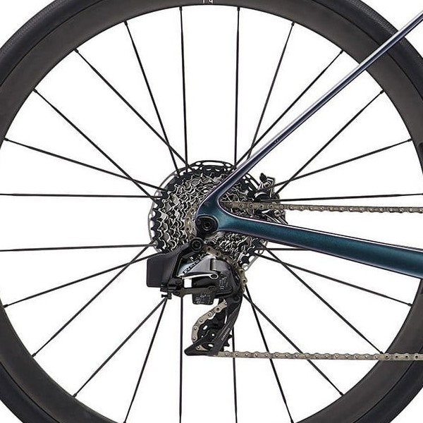 Bagnav på Giant Defy Advanced SL 0