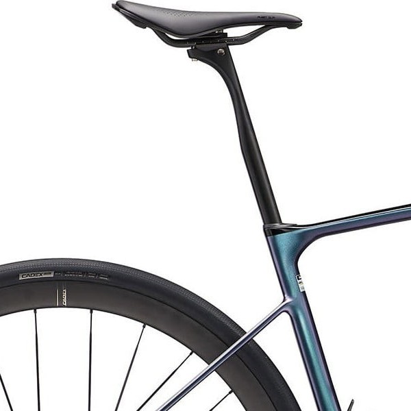 Sadel på Giant Defy Advanced SL 0